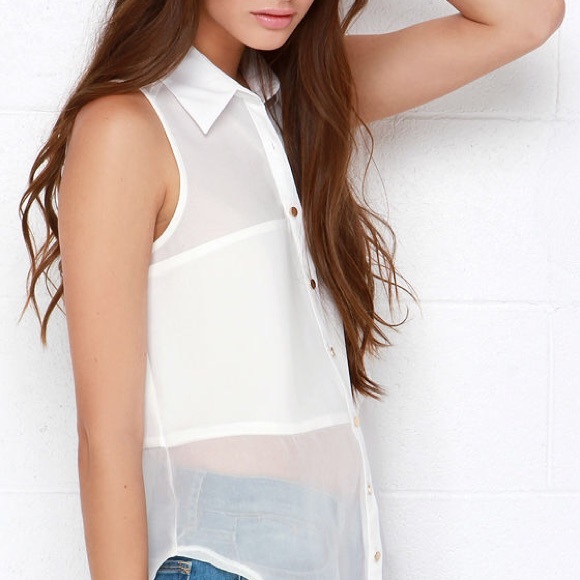 Ivory Button Up Top - Picture 2 of 3